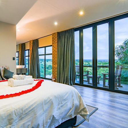 Cliffhanger Lodge Mabula Game Reserve Екстер'єр фото