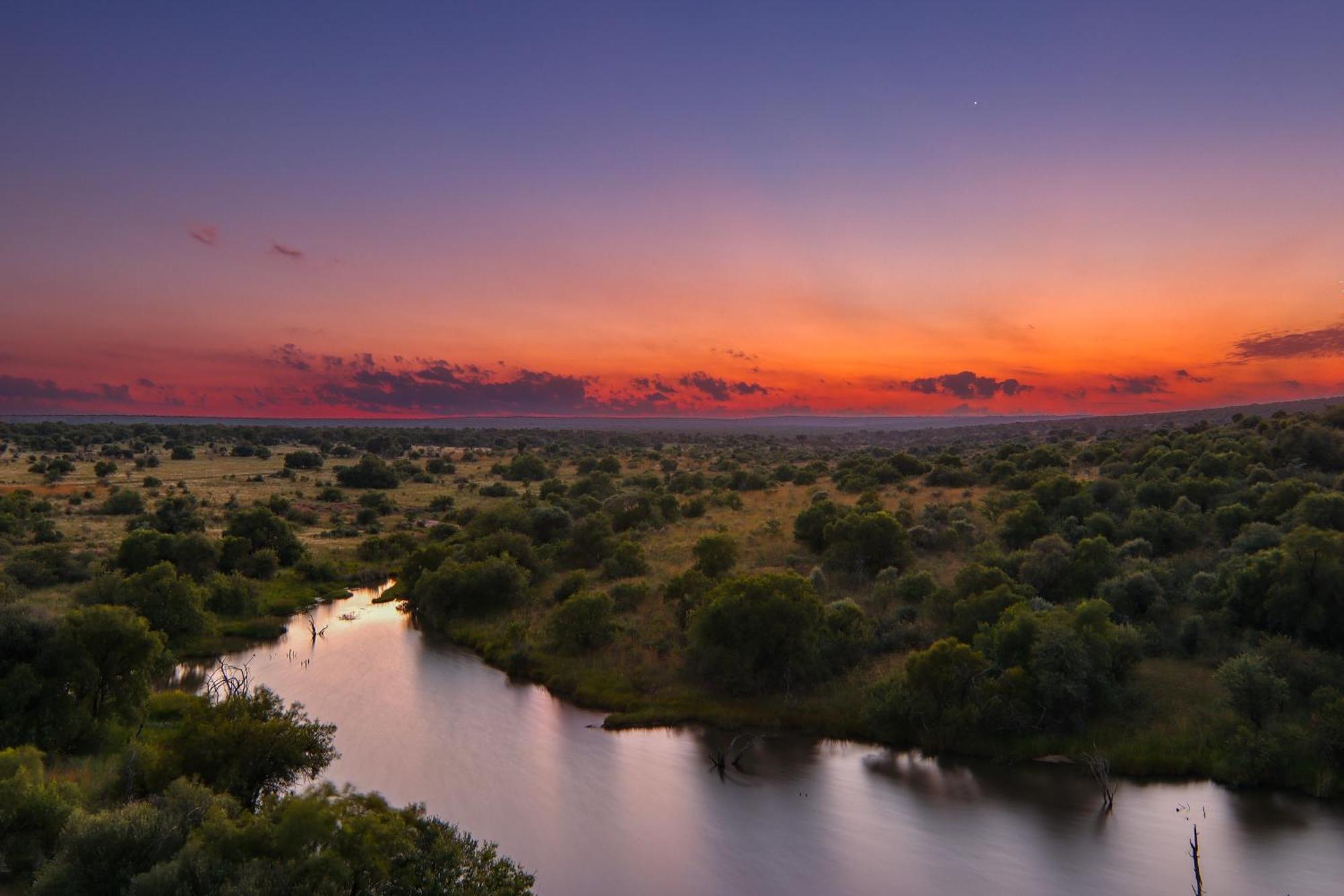 Cliffhanger Lodge Mabula Game Reserve Екстер'єр фото